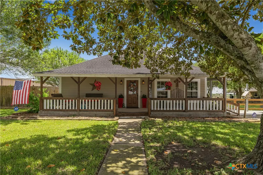 3393 E State Hwy 111, Yoakum, TX 77995 - #1