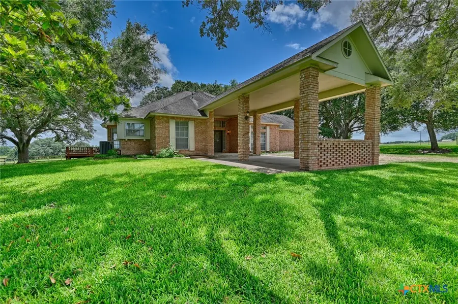 1552 Holub Road, Schulenburg, TX 78956 - #2