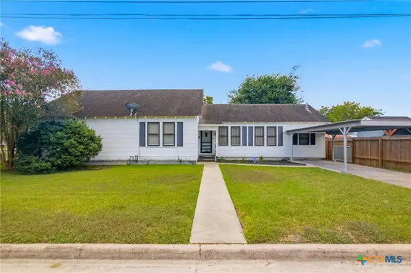 205 E Brazos Street, Victoria, TX 77901