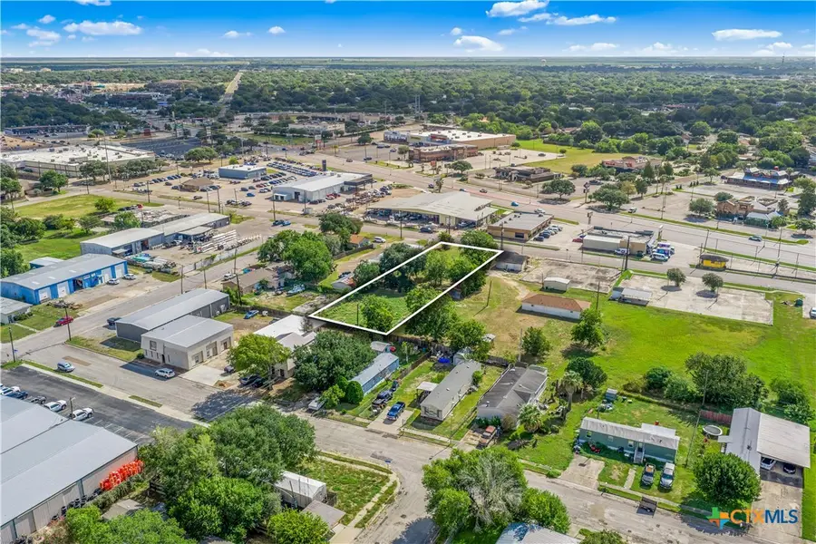 4907 Country Club Dr Drive, Victoria, TX 77904 - #3