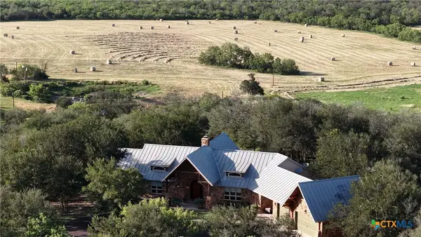 435 Placid Lane, Lockhart, TX 78644