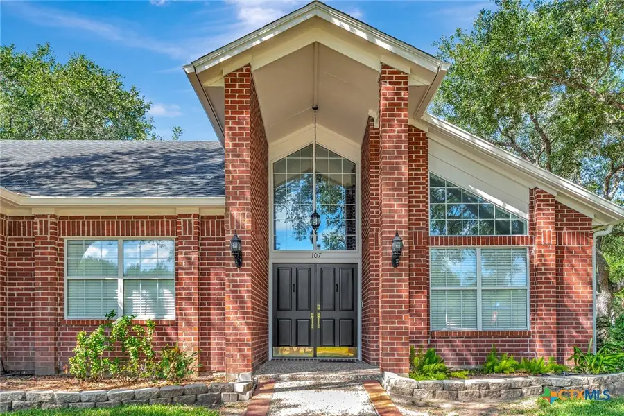 107 Tournament Drive, Victoria, TX 77904 - #2