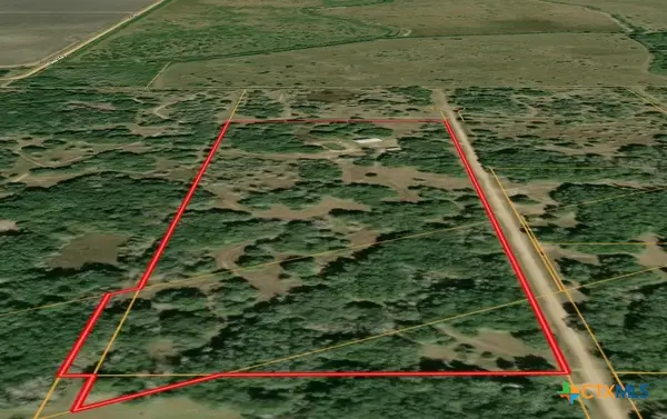 2643 Cr 453, Midfield, TX 77458