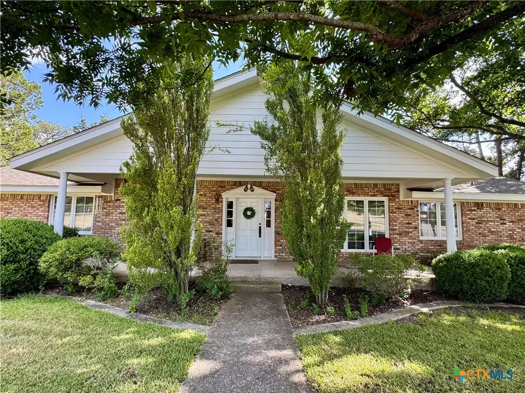 2718 County Road 208, Lampasas, TX 76550 - #1