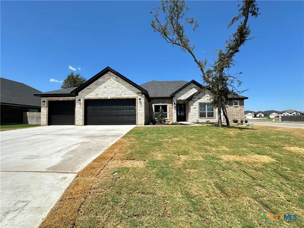 800 Eagle Heights Drive, Salado, TX 76571 - #1