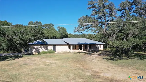 608 W Mustang Lane, San Marcos, TX 78666