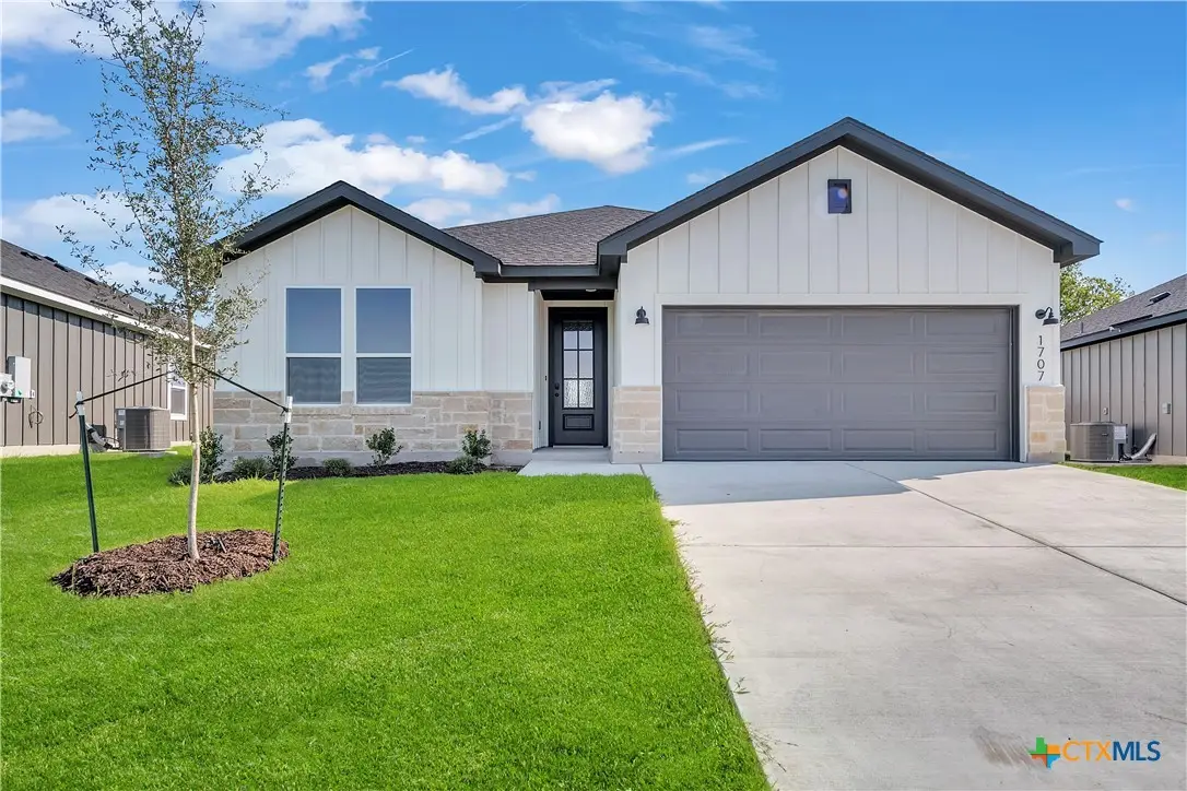 425 Mustang Loop, Nolanville, TX 76559 - #1
