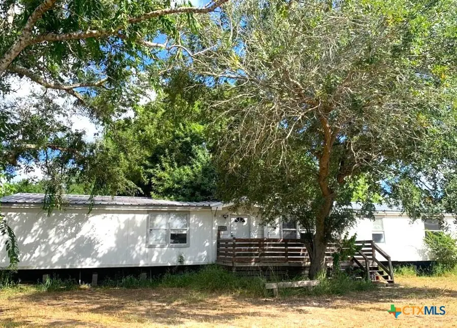 590 Lee Street, Victoria, TX 77905 - #2