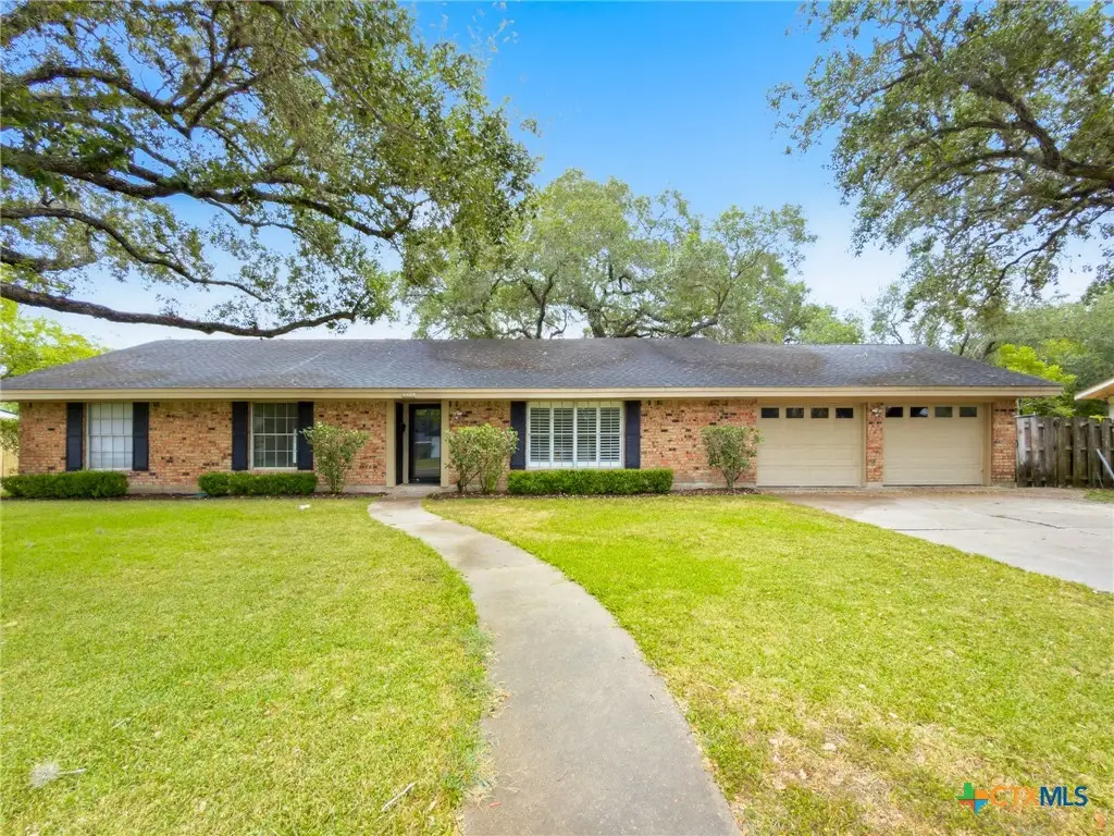 2201 College Drive, Victoria, TX 77901 - #1