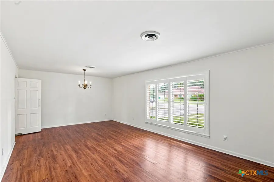 2201 College Drive, Victoria, TX 77901 - #3