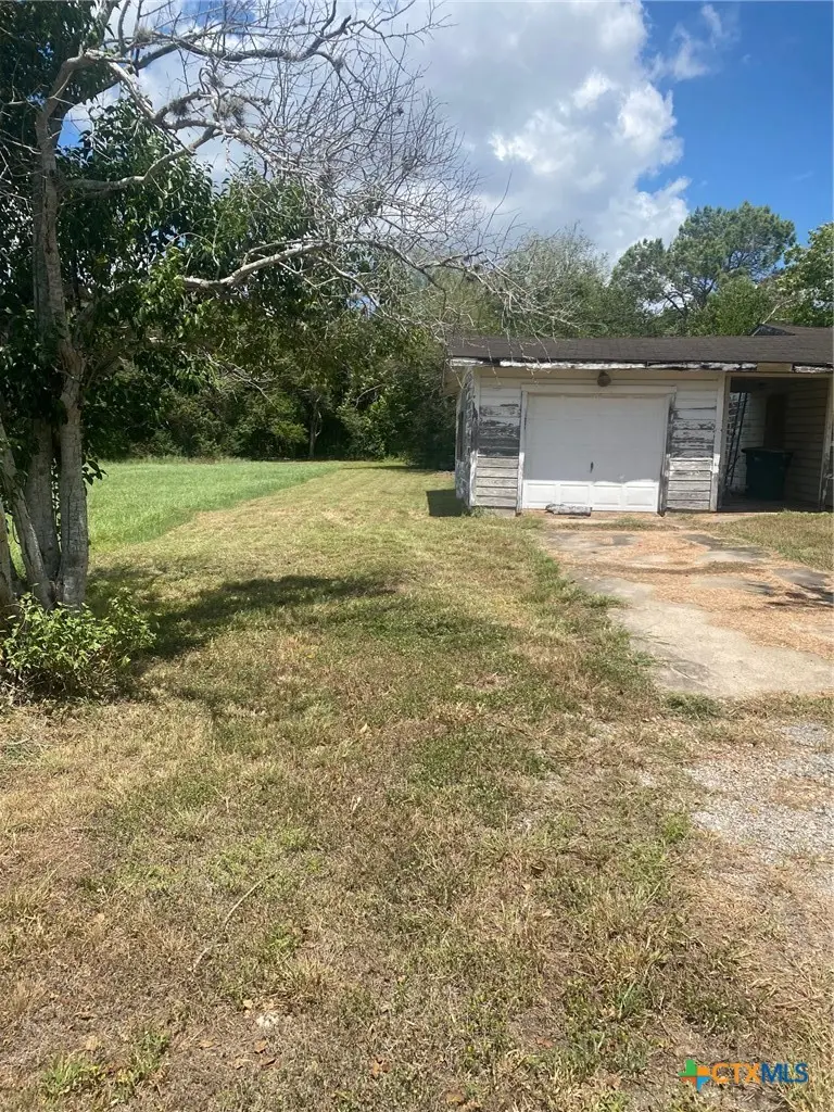 1708 Pleasant Green Drive, Victoria, TX 77905 - #2