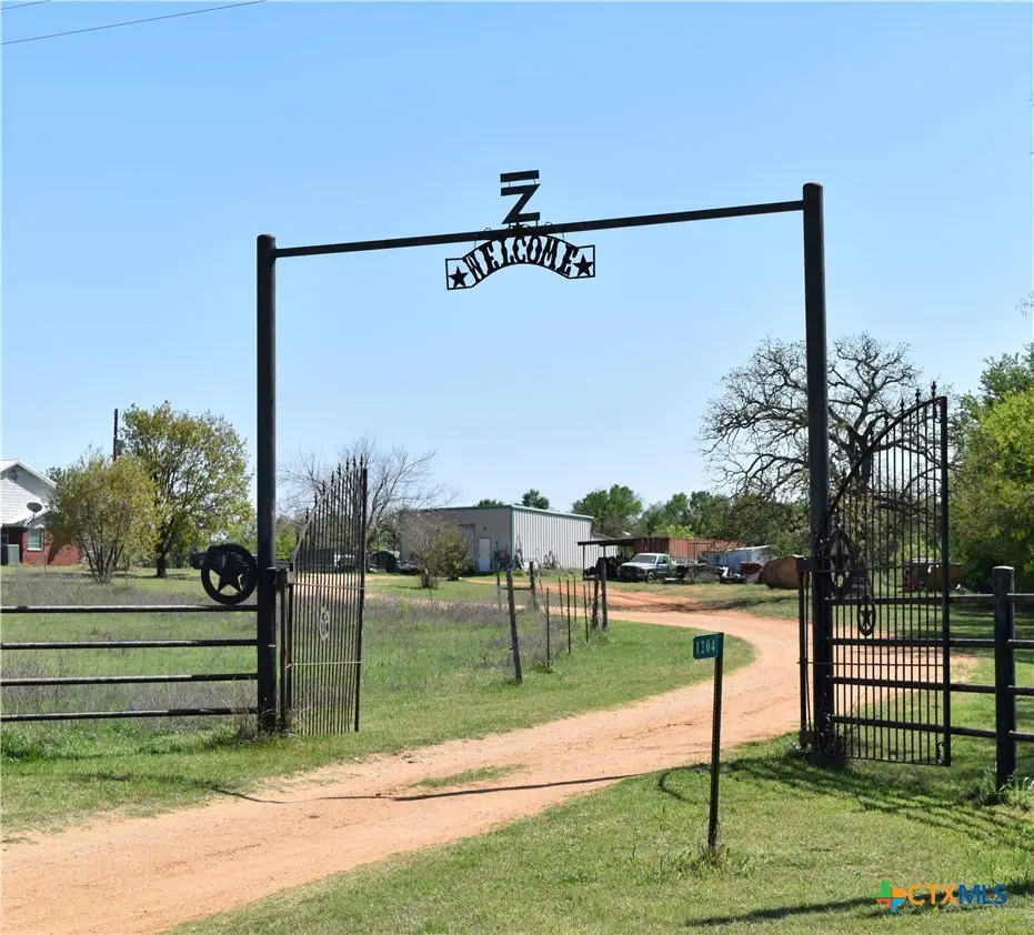 1204 Fm 2095, Cameron, TX 76520 - #1