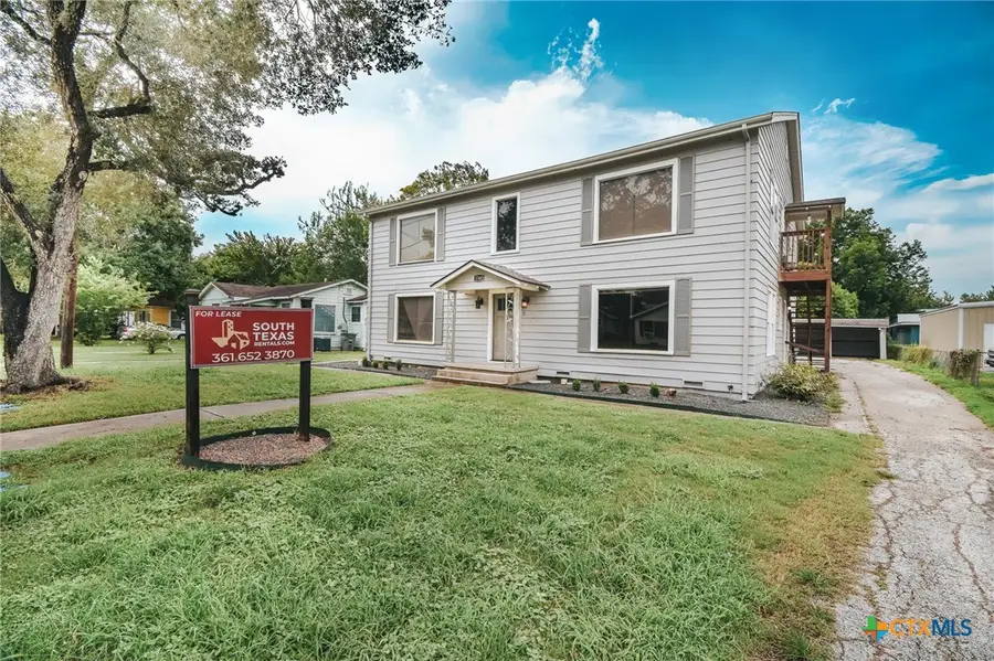 1503 E Virginia Avenue, Victoria, TX 77901 - #2