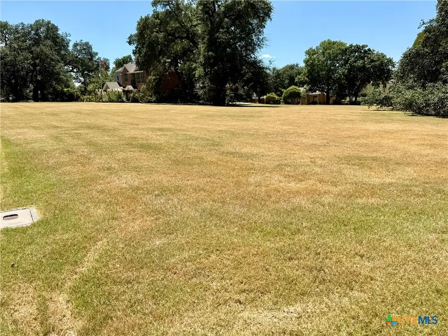 209 Twelve Oaks Drive, Temple, TX 76504 - #2