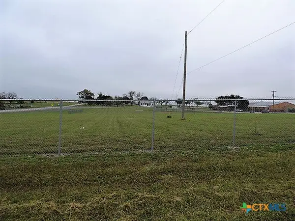 000 Houston Avenue, Westhoff, TX 77994