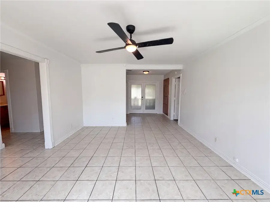303 Currie Avenue, Killeen, TX 76541 - #3