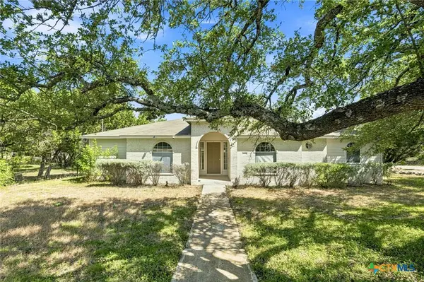 21500 Sierra Trail, Lago Vista, TX 78645