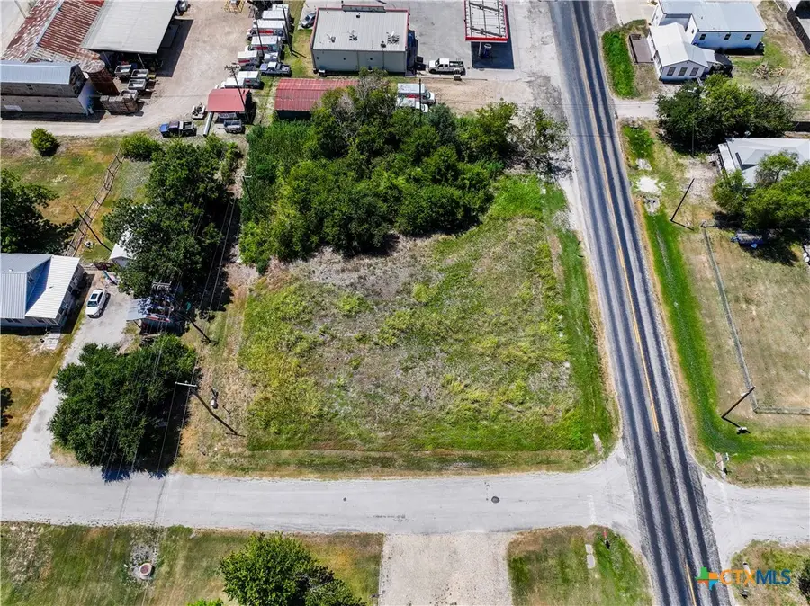 311 E Clark Street, Bartlett, TX 76511 - #2