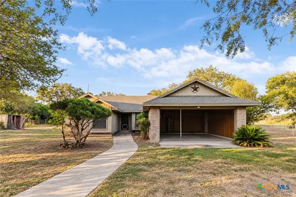 169 Fm 236, Cuero, TX 77954