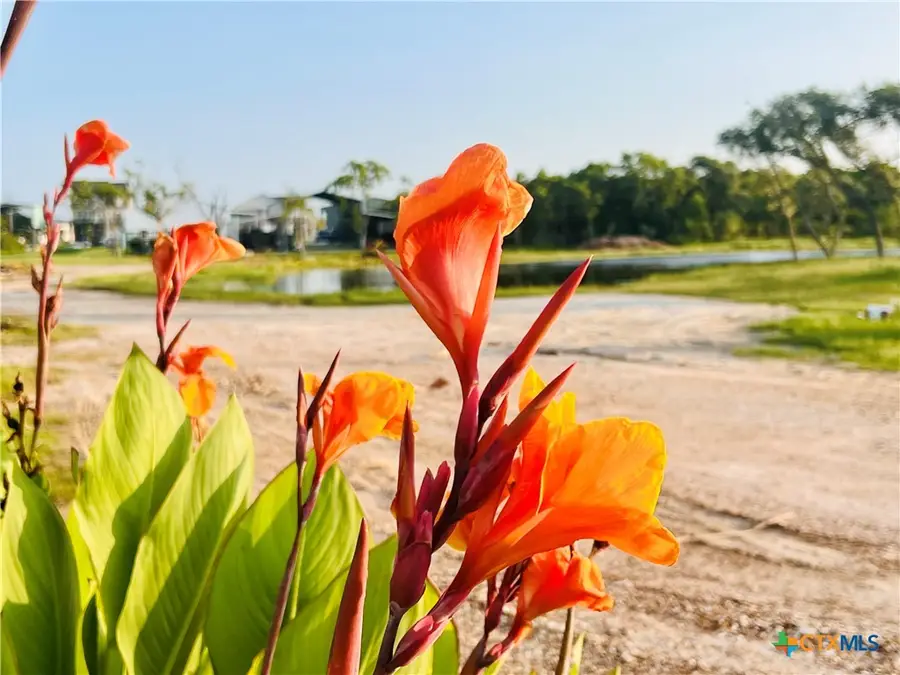 2232 W Monroe Avenue, Port Oconnor, TX 77982 - #3