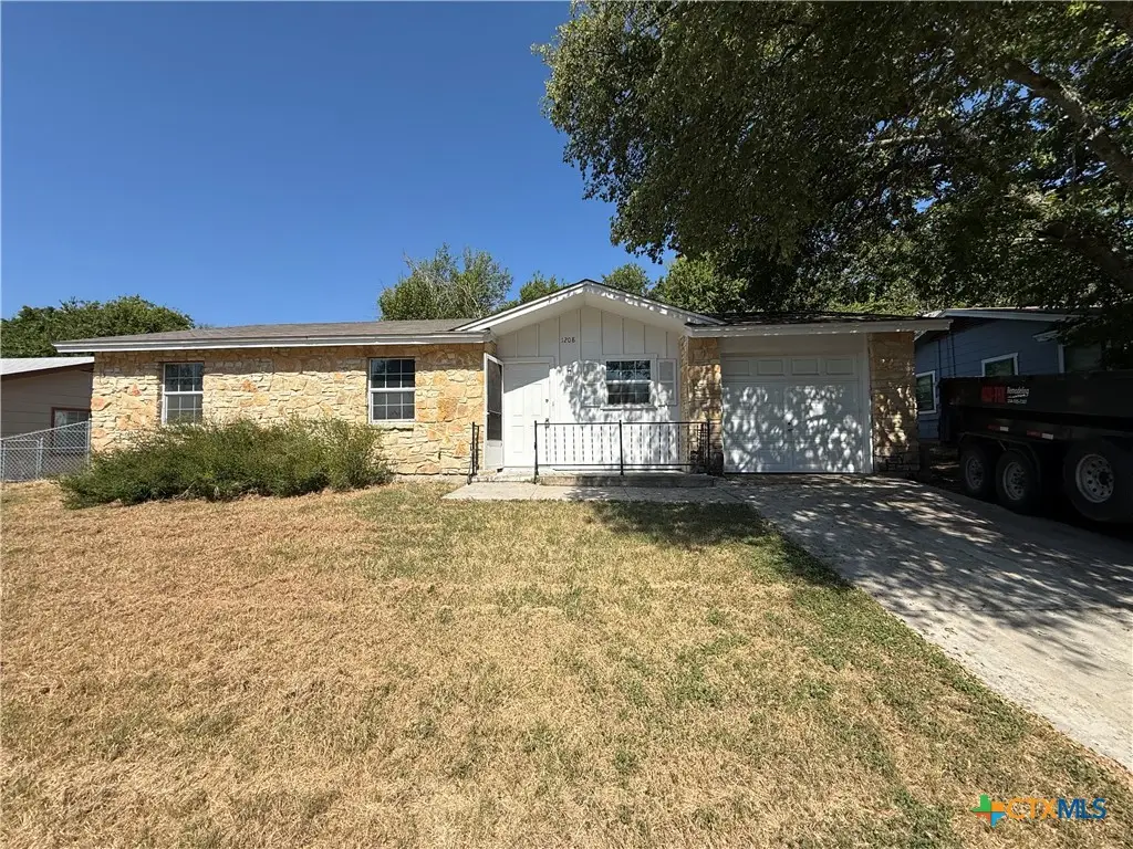 1208 S 19th Street, Copperas Cove, TX 76522 - #1