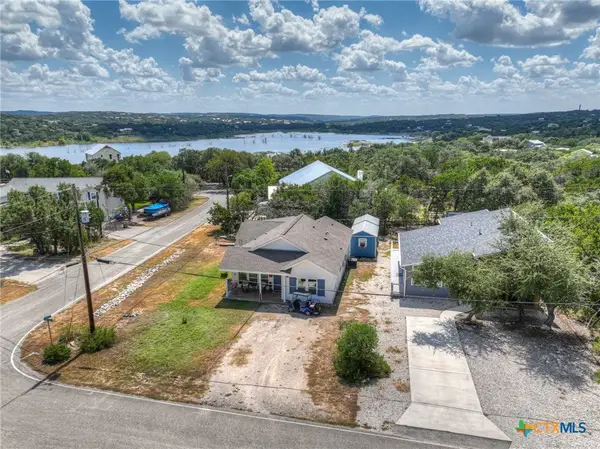2870 Candlelight Drive, Canyon Lake, TX 78133