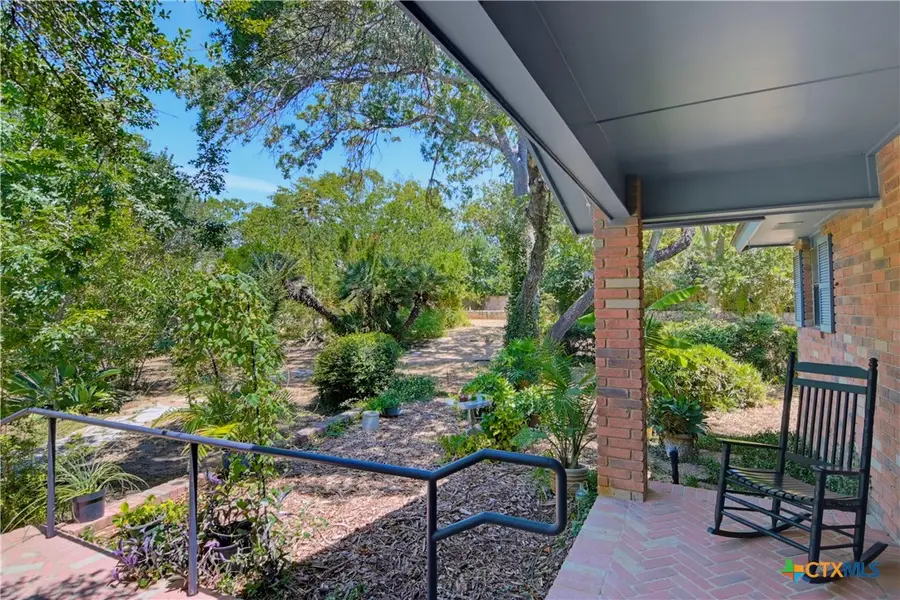 1223 Old Homestead, Seguin, TX 78155 - #2