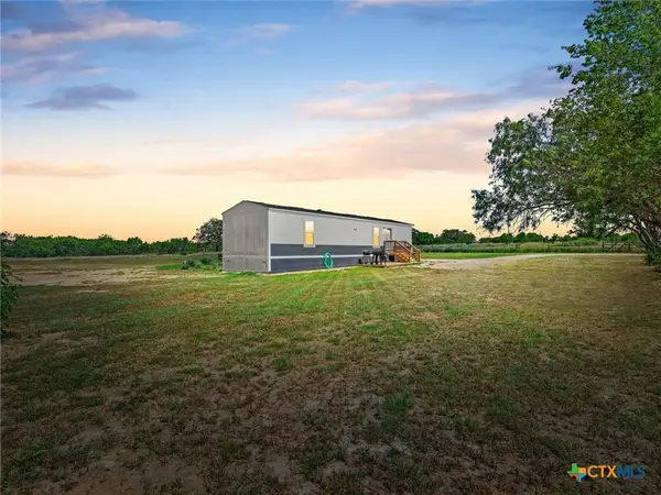 3113 Sandy Elm Road, La Vernia, TX 78121