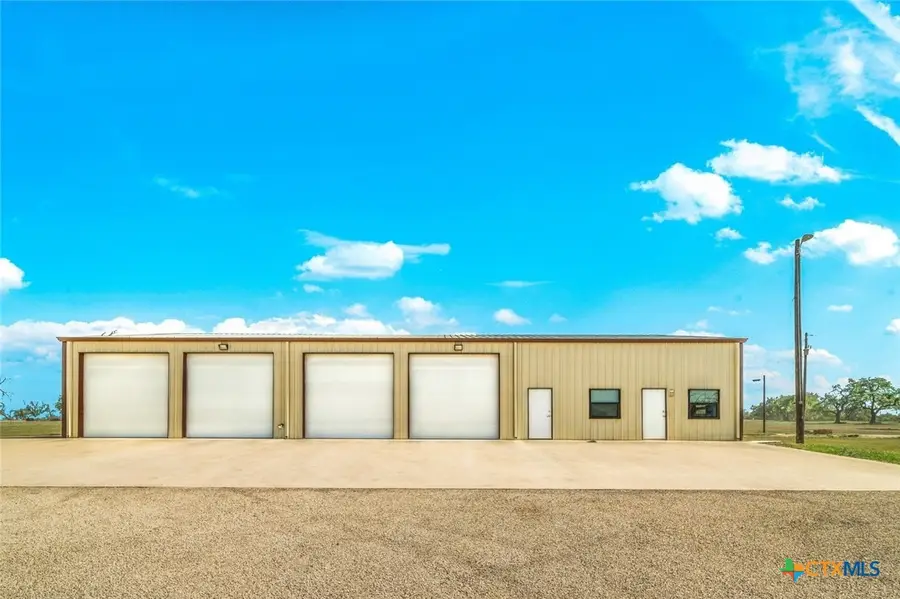 281 Goose Landing Way, Harper, TX 78631 - #2