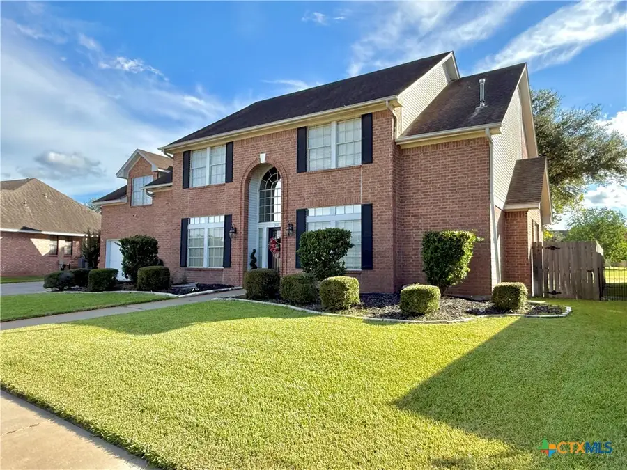 311 Charleston Drive, Victoria, TX 77904 - #2