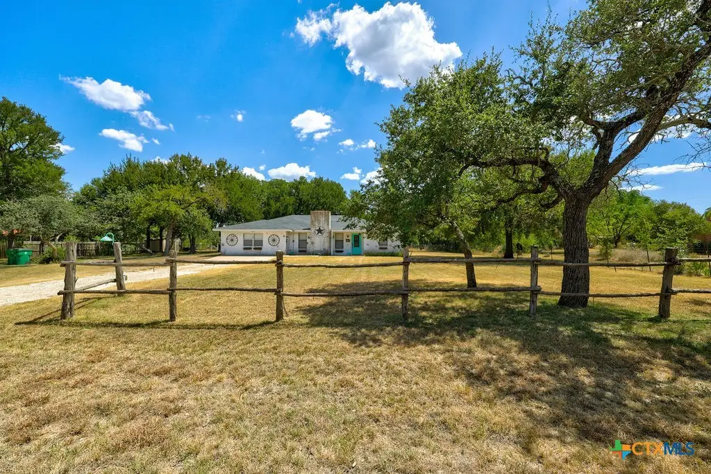 452 County Road 3081, Lampasas, TX 76550 - #1