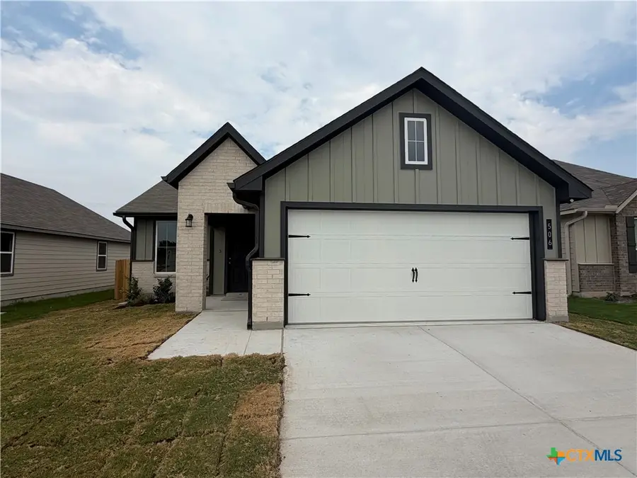 506 University Avenue, Troy, TX 76579 - #3