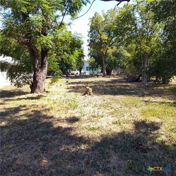 1004 E Avenue E, Temple, TX 76501