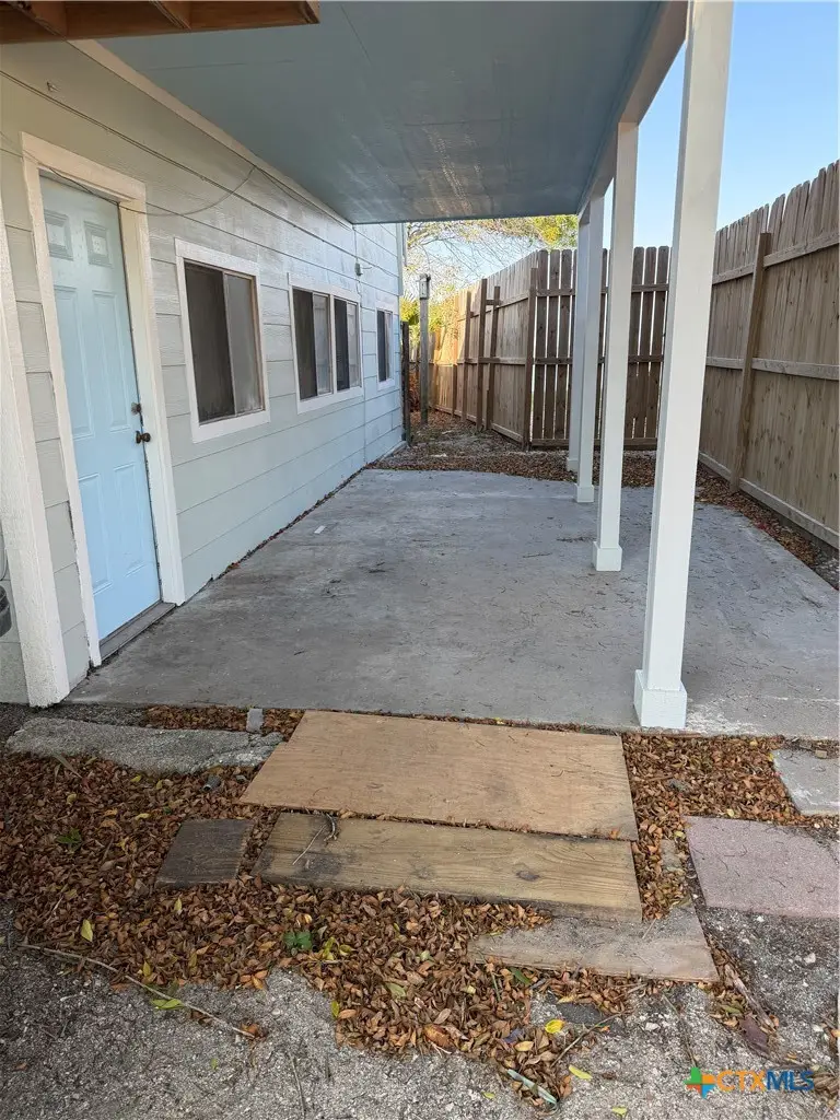 50 Cedar Alley, Port Lavaca, TX 77979 - #1