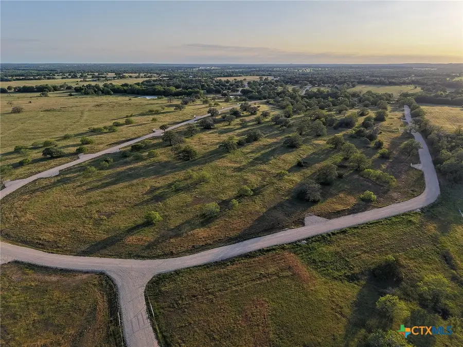 1018 Main Loop Road, Waelder, TX 78959 - #3