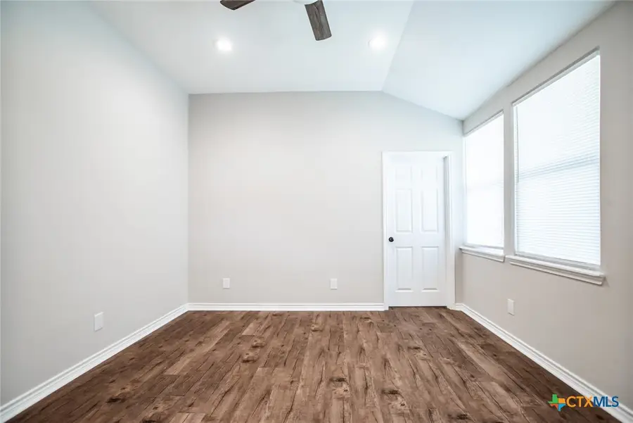 801 & 803 S Main Street, Victoria, TX 77901 - #3