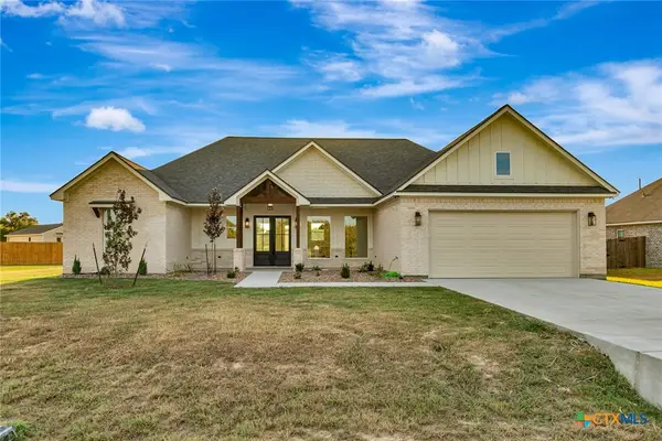 315 Dove Drive, Victoria, TX 77905
