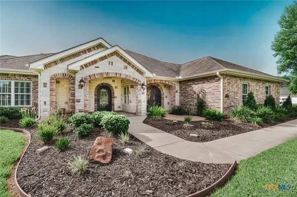 108 Ontario Street, Victoria, TX 77905