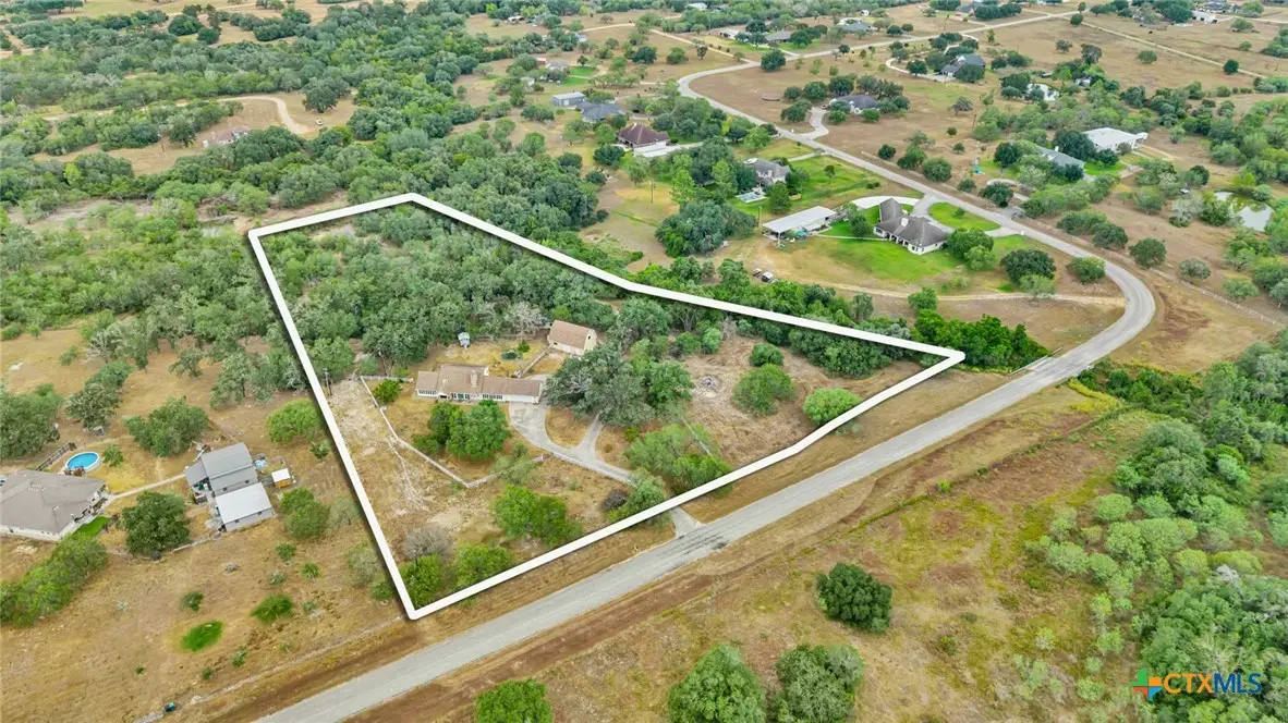 194 Westpark Avenue, Victoria, TX 77905 - #1