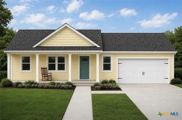 206 Fiona Circle, Victoria, TX 77904