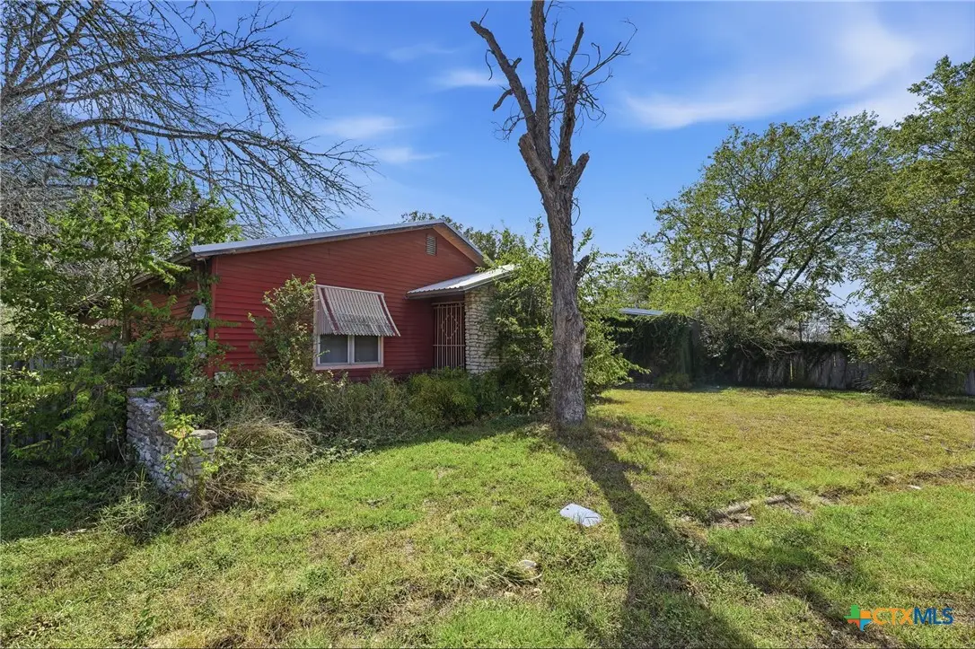520 Seydler Street, Gonzales, TX 78629 - #1