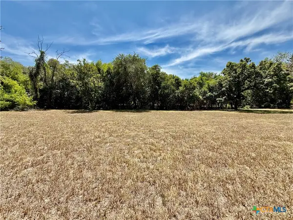 0 W North Street, Victoria, TX 77901