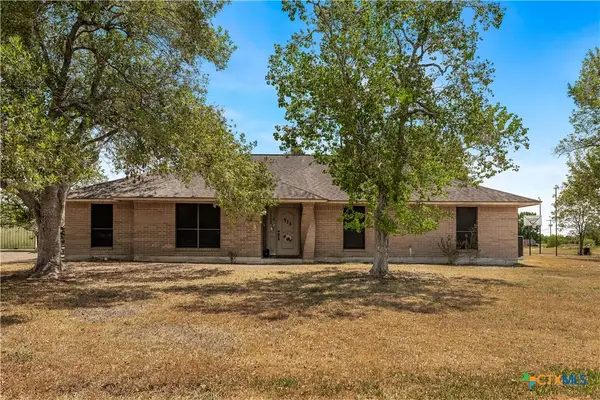 513 Bambi Drive, Victoria, TX 77904