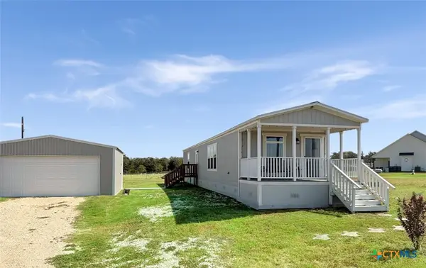 2381 W Us Highway 90, Flatonia, TX 78941
