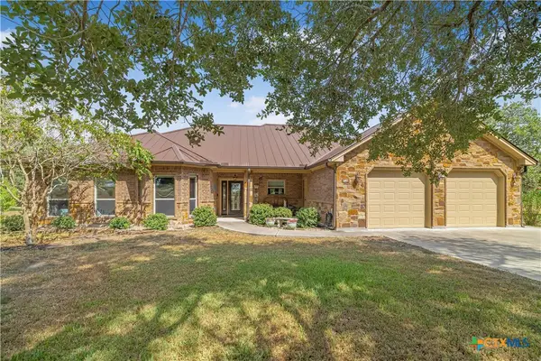 72 Perdido Court, Victoria, TX 77905