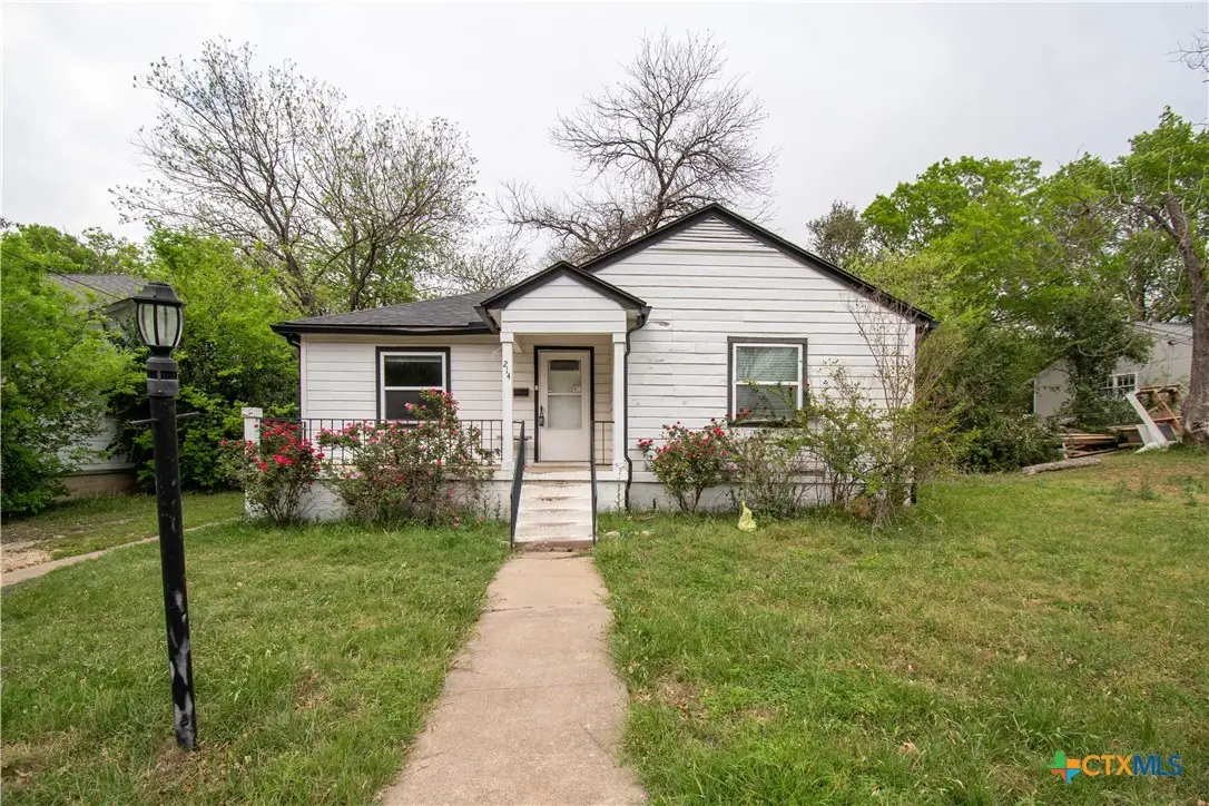 214 E Munroe Avenue, Temple, TX 76501 - #1