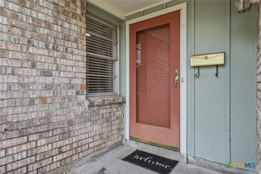 4601 Dahlia Lane, Victoria, TX 77904 - #3