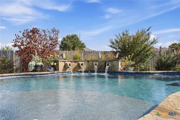 1635 Sun Bay Drive, New Braunfels, TX 78130