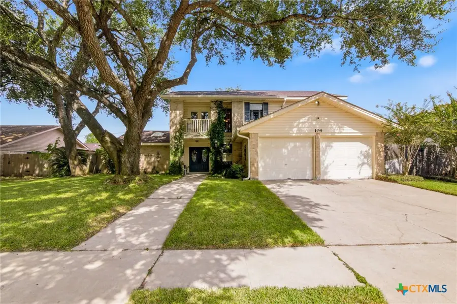 104 Santa Fe, Victoria, TX 77904 - #2