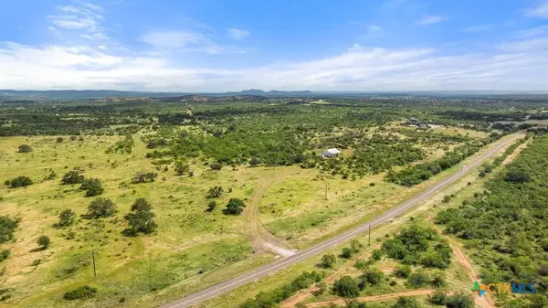 6878 Ranch Road 3347, Round Mountain, TX 78663